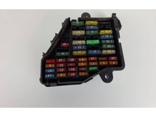 Блок предохранителей  8D1941824   Audi A6 S6 C5 4B    