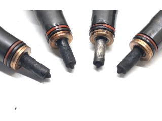 Комплект форсунок 038130073AG Audi A3 S3 8P