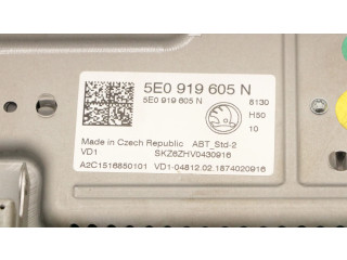 Дисплей 5E0919605N, 5E0919605N Skoda Octavia Mk3 (5E)