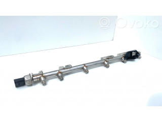 Топливная рампа 7535897, 7537319 BMW 3 E92 E93 2.5