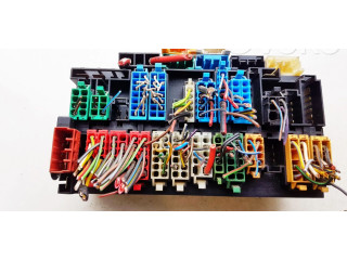 Блок предохранителей 357937039, 357937039 Volkswagen Golf III