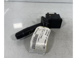 Ручка стеклоочистителей    Fiat Ulysse