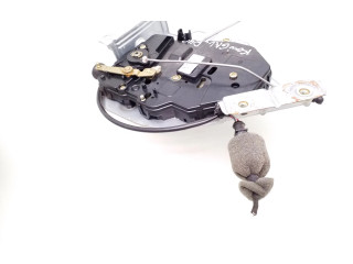 Zámek zadních dveří 2K0827201R Volkswagen Caddy 2006