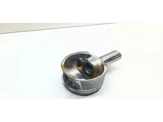 Píst 84L117 BMW 3 F30 F35 F31 pro naftový motor 2.0 N47D20C