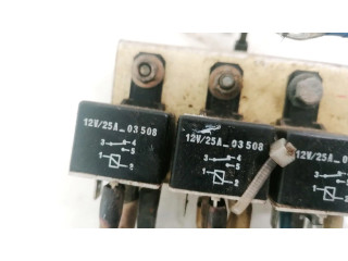 Блок предохранителей 12V25A03508 Ford Galaxy