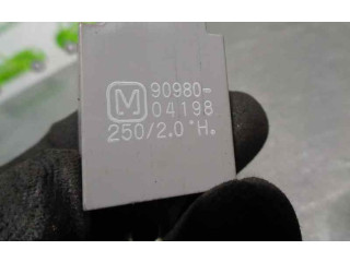 Блок предохранителей 9098004198   Lexus LS 500    