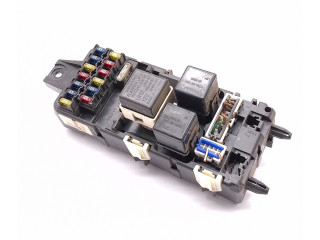 Pojistková skříňka Спидометр (приборный щиток) 1E021693, MB953383 Volvo S40, V40 2001