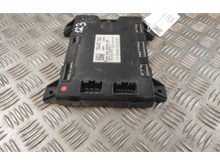 Блок комфорта 0747G02X, 80111604 Tesla Model S