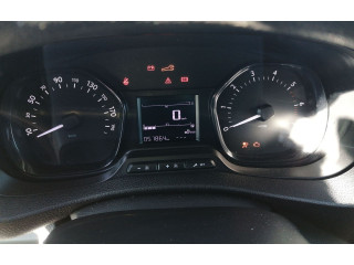 Přístrojová deska Peugeot Expert 2020 9837472880