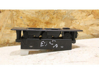 Блок управления климат-контролем    Subaru Forester SF