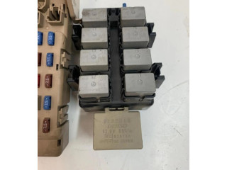 Pojistková skříňka 82201AG010 Subaru Legacy