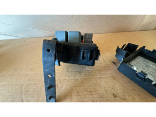 Блок предохранителей 12162365D, 15317559A   Chevrolet Astro    