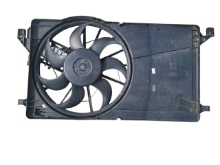Вентилятор радиатора 3136613321, 0130307142 Volvo C30
