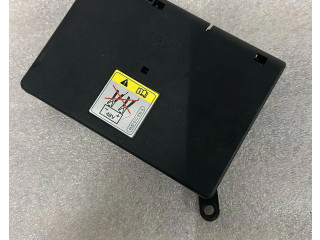 Блок предохранителей  8B3937550   Audi A5    