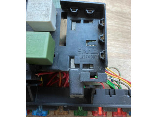 Pojistková skříňka 4174967 Saab 9000 CS 1992