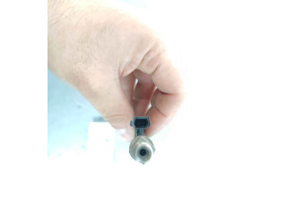 Vstřikovač 13647645956 BMW M5