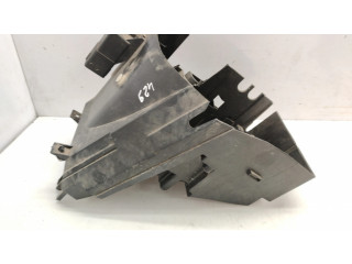 Крышка блока предохранителей 9653310880, 9640469680 Citroen C4 I