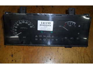 Панель приборов    Renault Clio I       