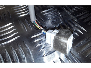 Зеркало электрическое        Mitsubishi L200  2006 - 2014 года   