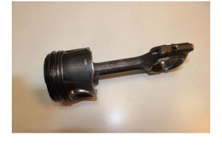 Поршень с шатуном 940A4000 Alfa Romeo Giulietta