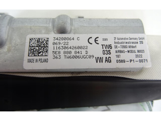 Подушка безопасности для колен 5E8880841D   Skoda Octavia Mk4