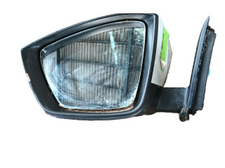 Зеркало электрическое Skoda Karoq 2017 - года