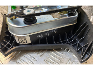 Руль     561002B000    Hyundai Santa Fe 