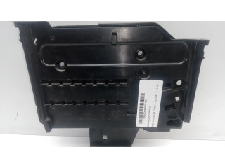 Pojistková skříňka Řídící jednotka BSM AV6T14A067BB, BATERIA Ford Focus C-MAX 2013