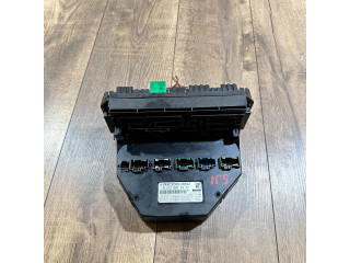 Pojistková skříňka A2129008307, A2129016100 Mercedes-Benz E W212 2010