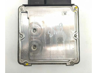 Блок управления двигателя 03C906032Q, 03C906032C Volkswagen Golf SportWagen