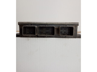 Блок управления двигателя 8200911568, 8200758530 Dacia Logan I