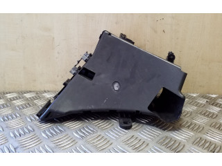 Блок предохранителей 82201FG000 Subaru Forester SH