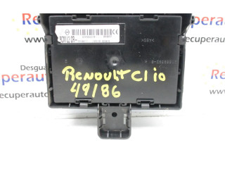 Блок комфорта 8201054119   Renault Clio III   