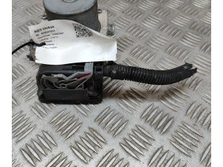 Блок АБС 51973614, 18552009   Fiat  500L  2013 -  года