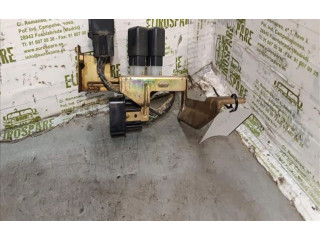 Блок предохранителей MR252921 Mitsubishi Montero