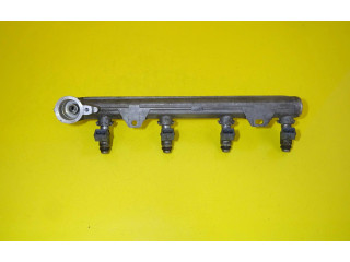 Топливная рампа 036133319   Volkswagen Golf IV  