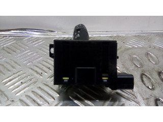 Ручка стеклоочистителей 05082035AA Chrysler Pacifica