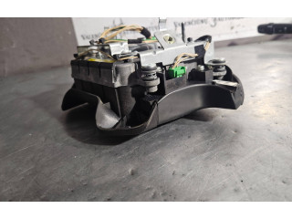 Подушка безопасности водителя 30658933, 53290136   Volvo V70