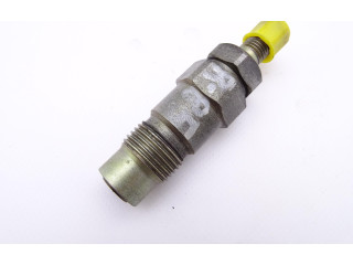 Форсунка Nissan Vanette