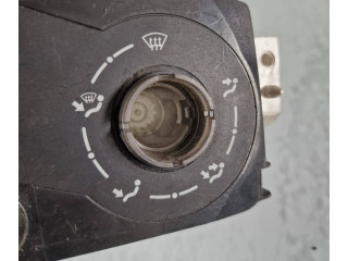Блок управления климат-контролем M031068P   Renault Clio II