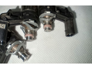 Топливная рампа 04E906036AT, 04C133320G   Skoda Fabia Mk3 (NJ)  