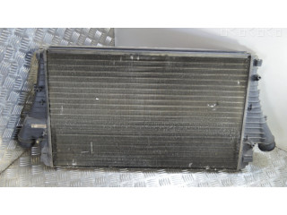 Интеркулер 13136681, 15290799 Opel Vectra C 1.9