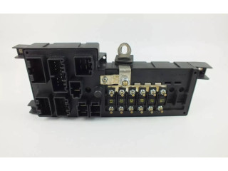 Блок предохранителей  9494207, 518323001   Volvo V70    