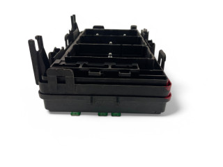 Блок предохранителей  15120876   Chevrolet TrailBlazer    