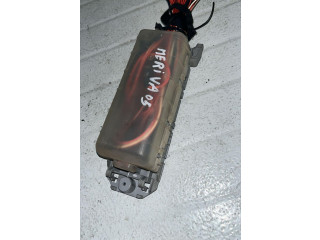 Блок предохранителей 93363136, 93363136 Opel Meriva A