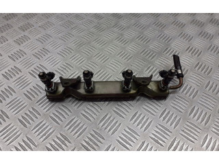 Vstřikovací lišta 16600-AX200 Nissan Micra