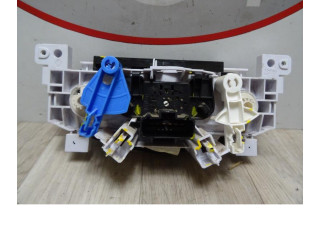 Блок управления кондиционера воздуха / климата/ печки (в салоне) 6001551800, 6001551800 Dacia Duster