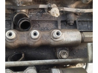 Vstřikovací lišta 01k16418 Toyota Auris 150