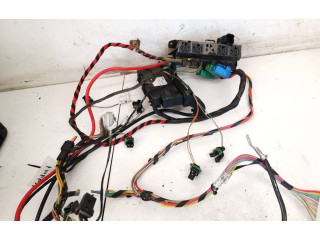 Pojistková skříňka 8200463911, 52411461 Renault Espace - Grand espace IV 2004