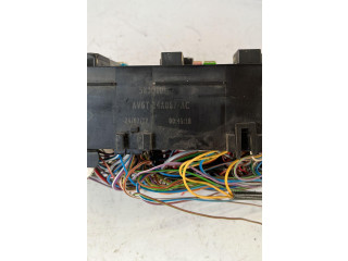 Pojistková skříňka AV6T-14A067, AV6T-14A067 Ford C-MAX II 2014